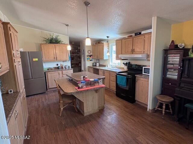 3865 W Dearing Road, Willcox, AZ 85643
