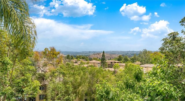 68 Colony Way, Aliso Viejo, CA 92656