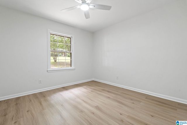 2825 2ND WAY NW, Center Point, AL 35215