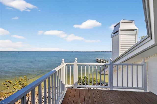 1157 Bird LN, Sanibel, FL 33957