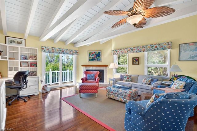 1157 Bird LN, Sanibel, FL 33957