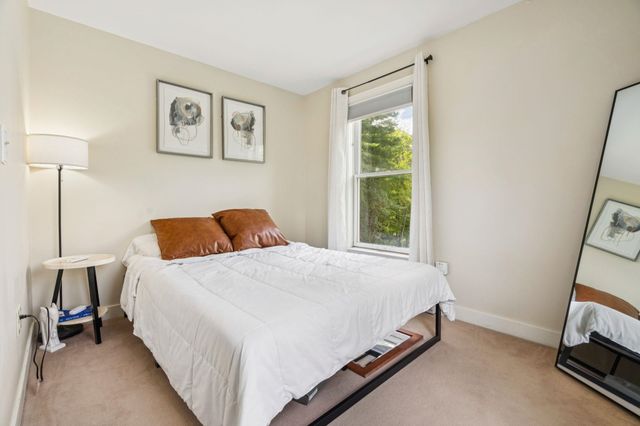 40 Camp Brook Common, Hanover, NH 03755