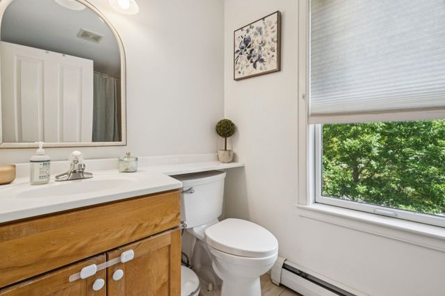 40 Camp Brook Common, Hanover, NH 03755