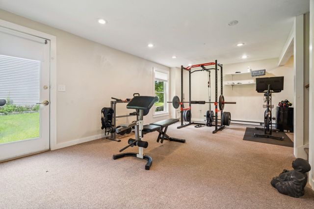 40 Camp Brook Common, Hanover, NH 03755