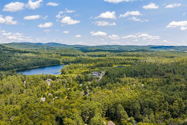 40 Camp Brook Common, Hanover, NH 03755