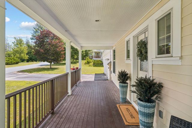 40 Camp Brook Common, Hanover, NH 03755