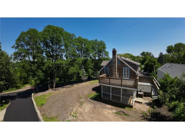 1202 La Salle Street, Wayzata, MN 55391