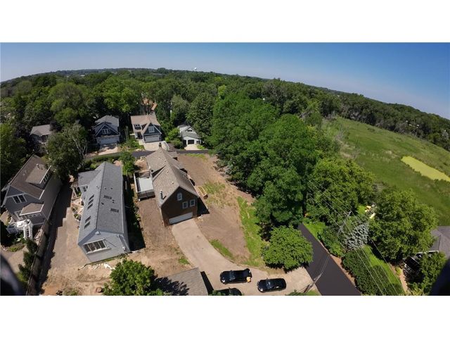 1202 La Salle Street, Wayzata, MN 55391
