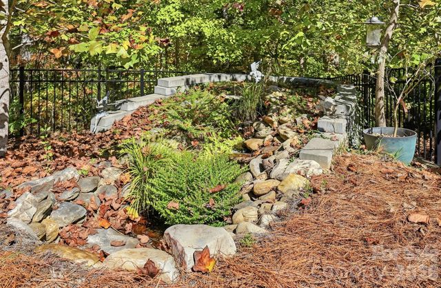 2004 Folkstone Lane, Lancaster, SC 29720