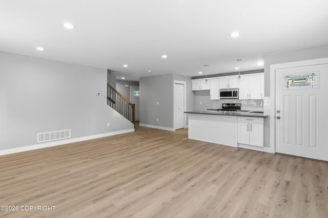 6600 S Settlers Bay Drive, Wasilla, AK 99623