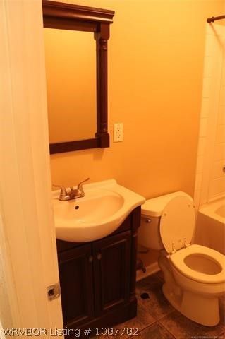 1800 Gray Street, Pocola, OK 74902