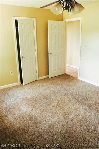 1800 Gray Street, Pocola, OK 74902