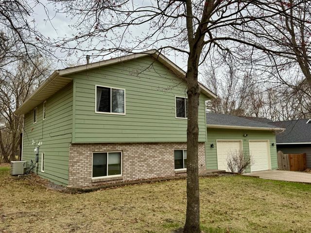 314 5th Street NE, Sartell, MN 56377