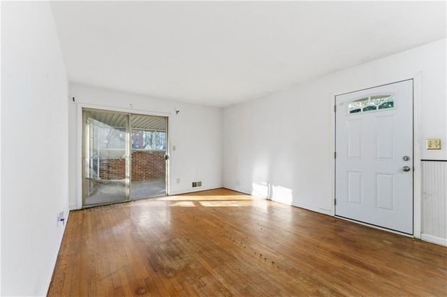 1887 Robinhill Court, Tucker, GA 30084