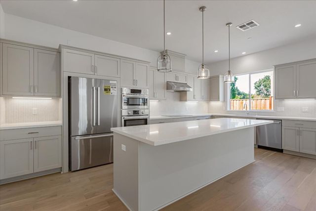 207 Bisque Court, San Ramon, CA 94583