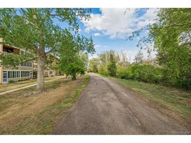 745 S Alton Way 2A, Denver, CO 80247