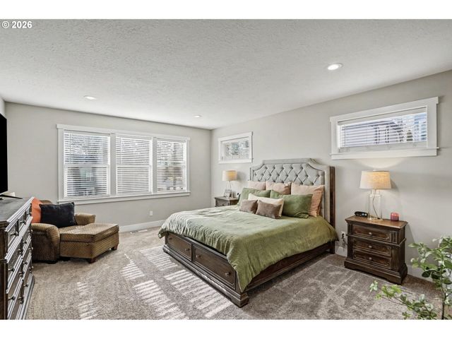 511 Nw BYERS Ln, Dallas, OR 97338