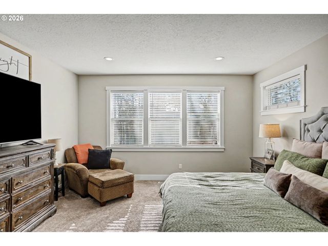 511 Nw BYERS Ln, Dallas, OR 97338