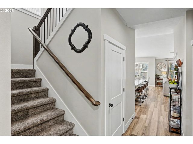 511 Nw BYERS Ln, Dallas, OR 97338