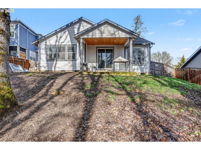 511 Nw BYERS Ln, Dallas, OR 97338
