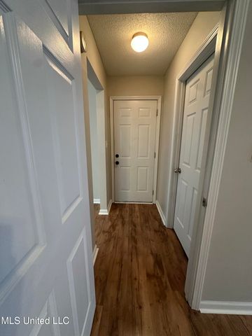 9857 Tremont Drive, Olive Branch, MS 38654