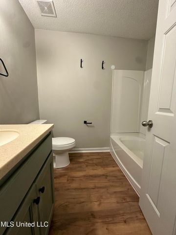 9857 Tremont Drive, Olive Branch, MS 38654