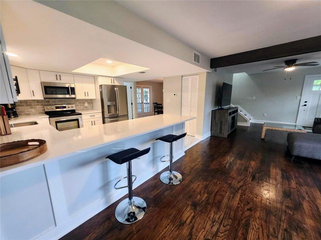 3071 HURON AVENUE, Oldsmar, FL 34677