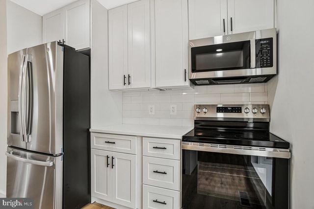 2424 PEAR TREE CT, Waldorf, MD 20602