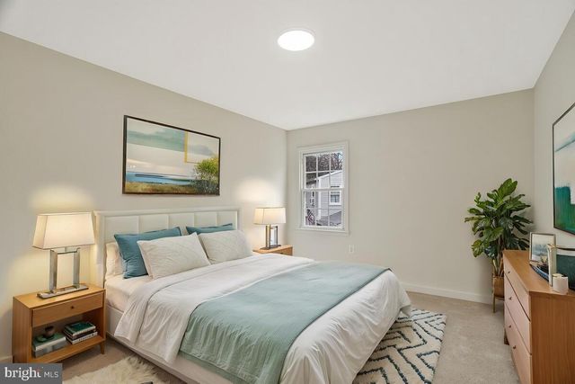 2424 PEAR TREE CT, Waldorf, MD 20602