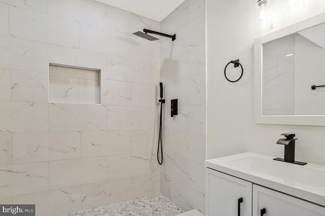 2424 PEAR TREE CT, Waldorf, MD 20602