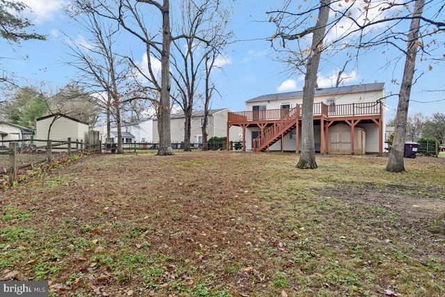 2424 PEAR TREE CT, Waldorf, MD 20602