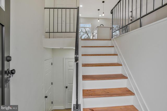 2424 PEAR TREE CT, Waldorf, MD 20602