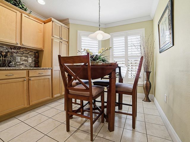 1104 ALCOVE LOOP, The Villages, FL 32162