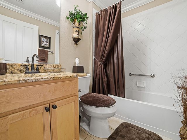 1104 ALCOVE LOOP, The Villages, FL 32162