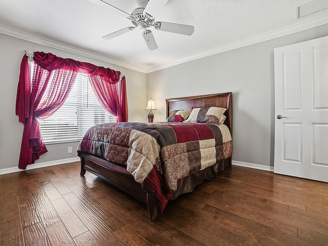 1104 ALCOVE LOOP, The Villages, FL 32162