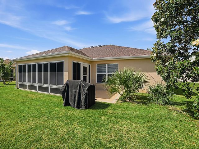 1104 ALCOVE LOOP, The Villages, FL 32162