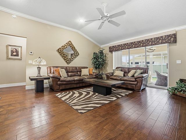 1104 ALCOVE LOOP, The Villages, FL 32162