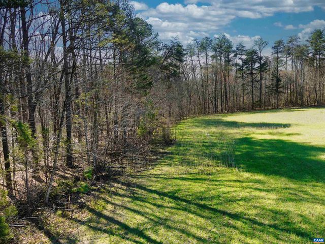 19075 CHILESBURG RD, Beaverdam, VA 23015