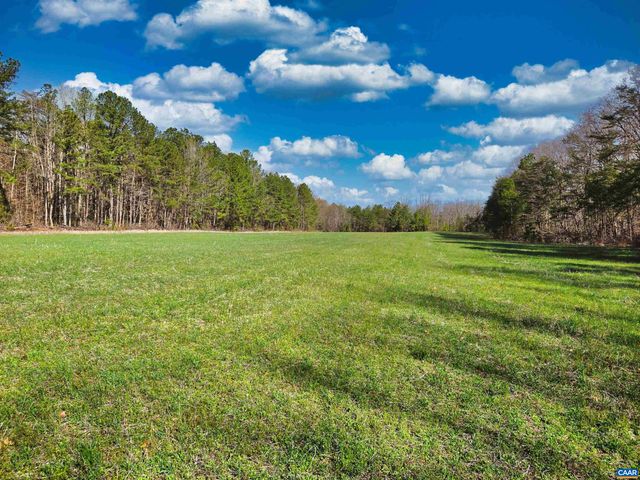 19075 CHILESBURG RD, Beaverdam, VA 23015