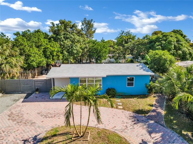 4740 NE 2nd Ter, Deerfield Beach, FL 33064