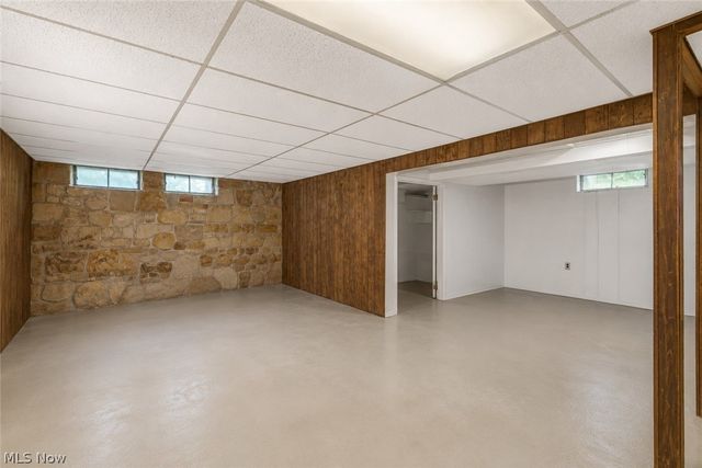 4146 Barclay Messerly Road, Southington, OH 44470