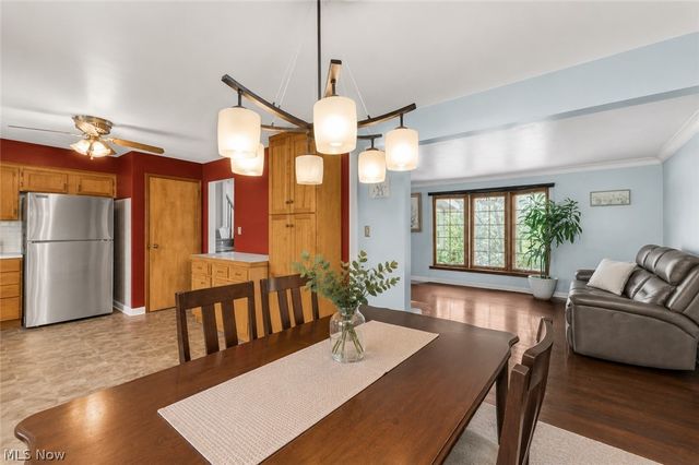 4146 Barclay Messerly Road, Southington, OH 44470