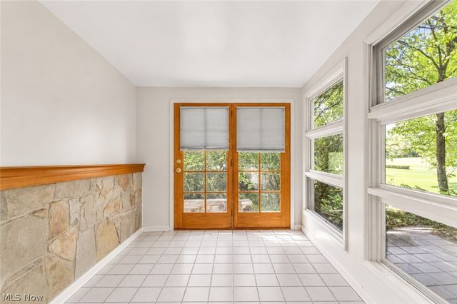 4146 Barclay Messerly Road, Southington, OH 44470