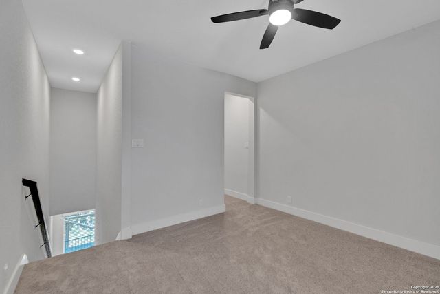 13647 GIOVANNIS GDN, San Antonio, TX 78253