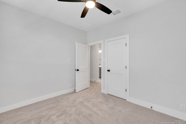 13647 GIOVANNIS GDN, San Antonio, TX 78253