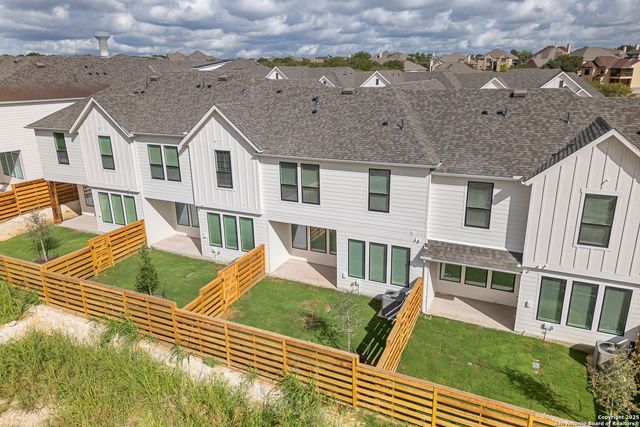 13647 GIOVANNIS GDN, San Antonio, TX 78253