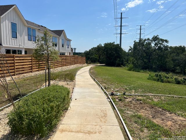 13647 GIOVANNIS GDN, San Antonio, TX 78253