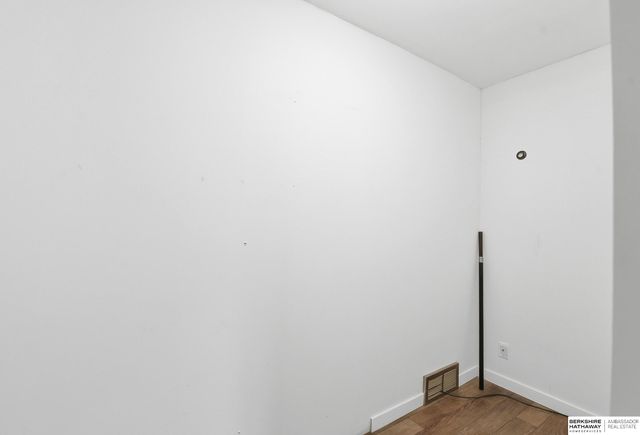 3944 Y Street, Omaha, NE 68107