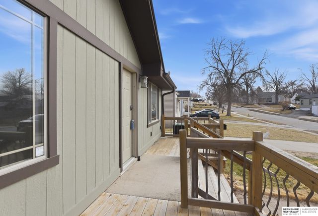 3944 Y Street, Omaha, NE 68107