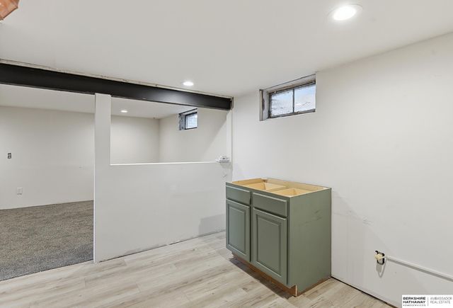 3944 Y Street, Omaha, NE 68107